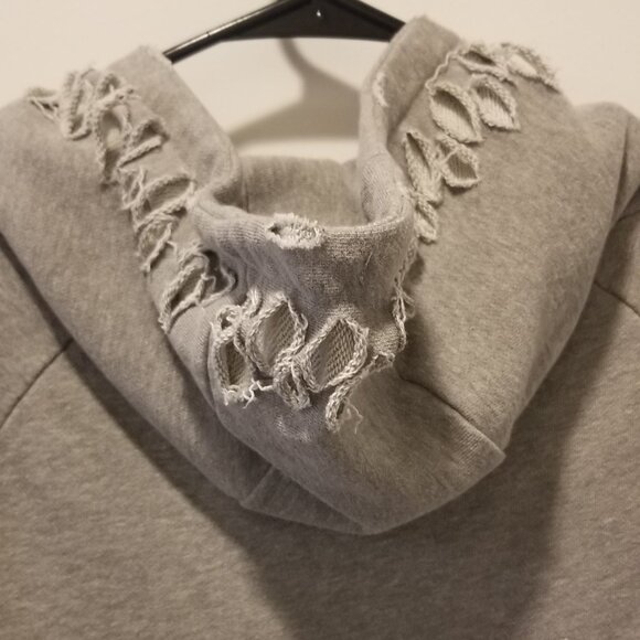 LIKE NEW Women's Chelsea DeBoer XS Distressed Hoodie - Picture 5 of 16